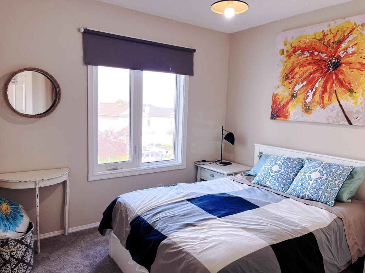 Best Garden House&3 Mins Bus Station Close C-Train&Free Parking YYC Exteriér fotografie